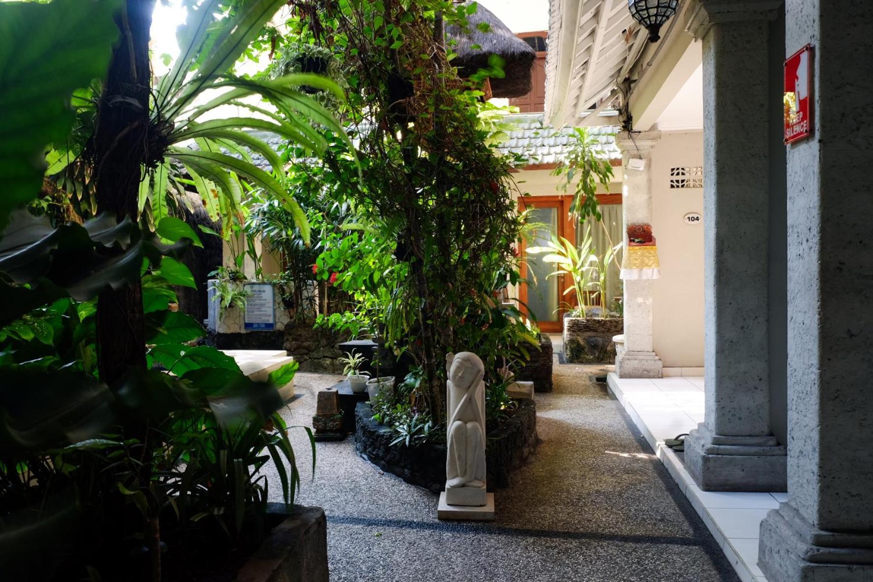 Su'S Cottages Legian Exteriör bild