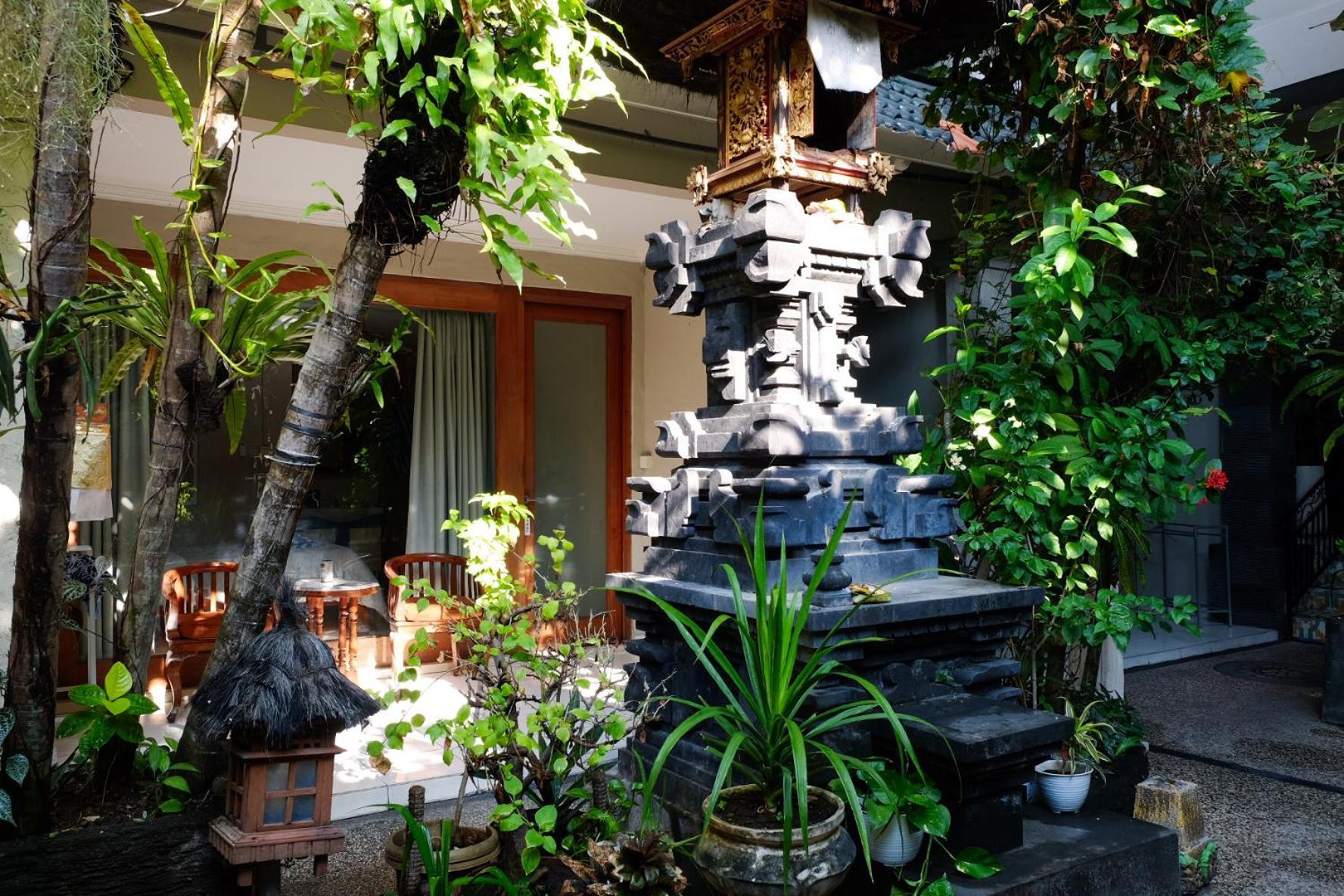 Su'S Cottages Legian Exteriör bild