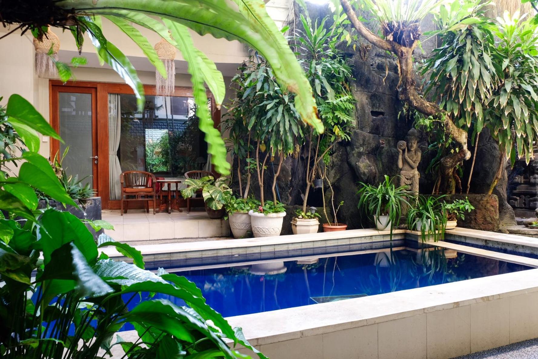 Su'S Cottages Legian Exteriör bild
